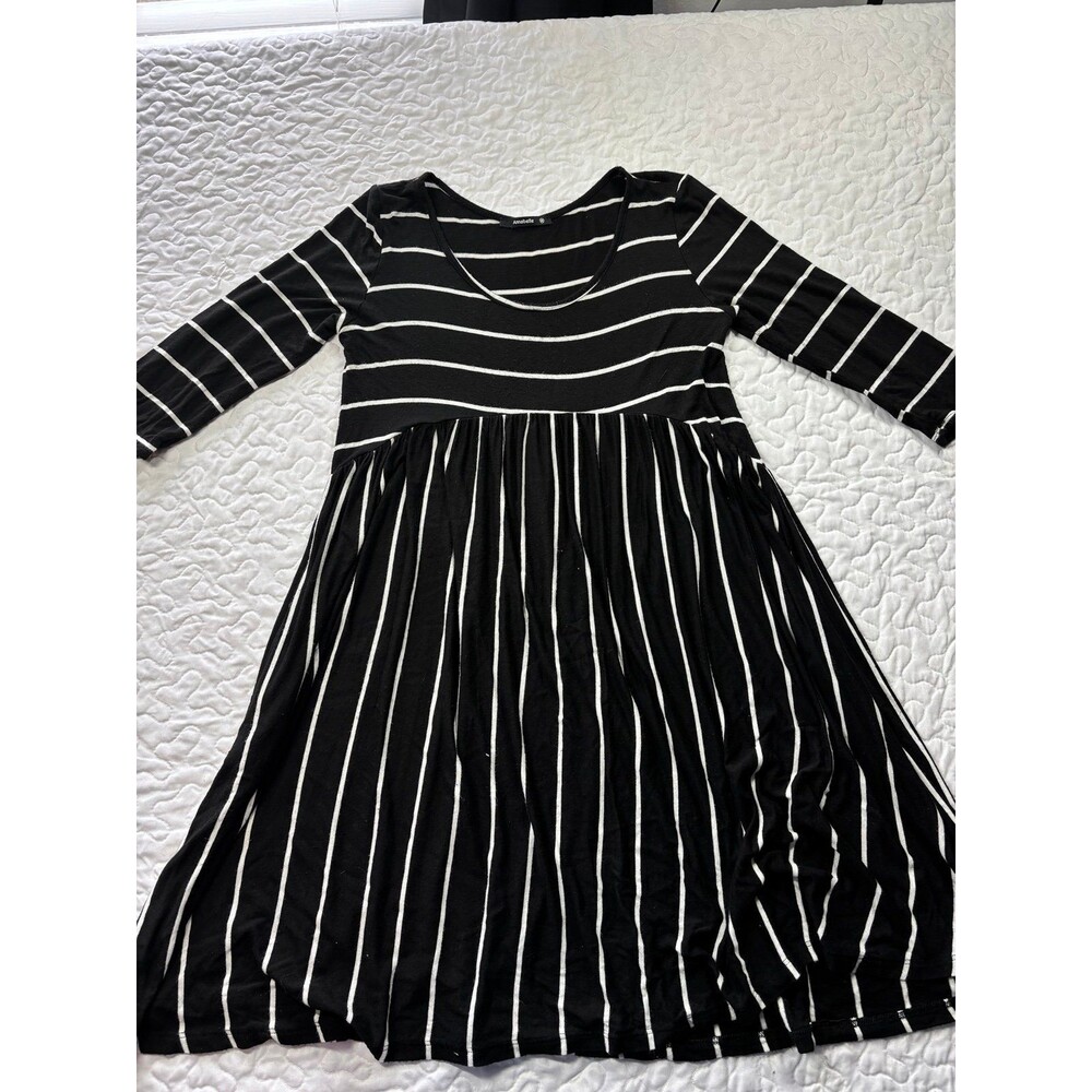 Annabelle Black White Striped Flowy Fit & Flare Long Sleeve Dress size medium
